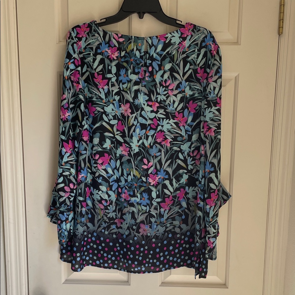 Chaus Blue and Pink Floral Blouse. Size large.